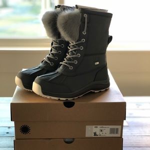 UGG Adirondack Boot III Fluff
